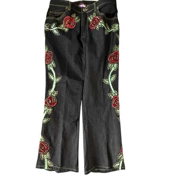 Suzanne Somers Collection Black Jeans – Size 8 – Red Rose Embroidery Y2K vibes - Picture 1 of 6